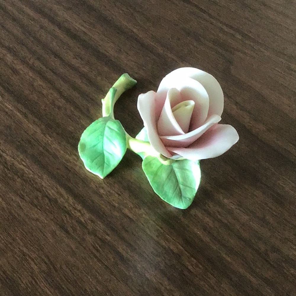 Decorative rose.